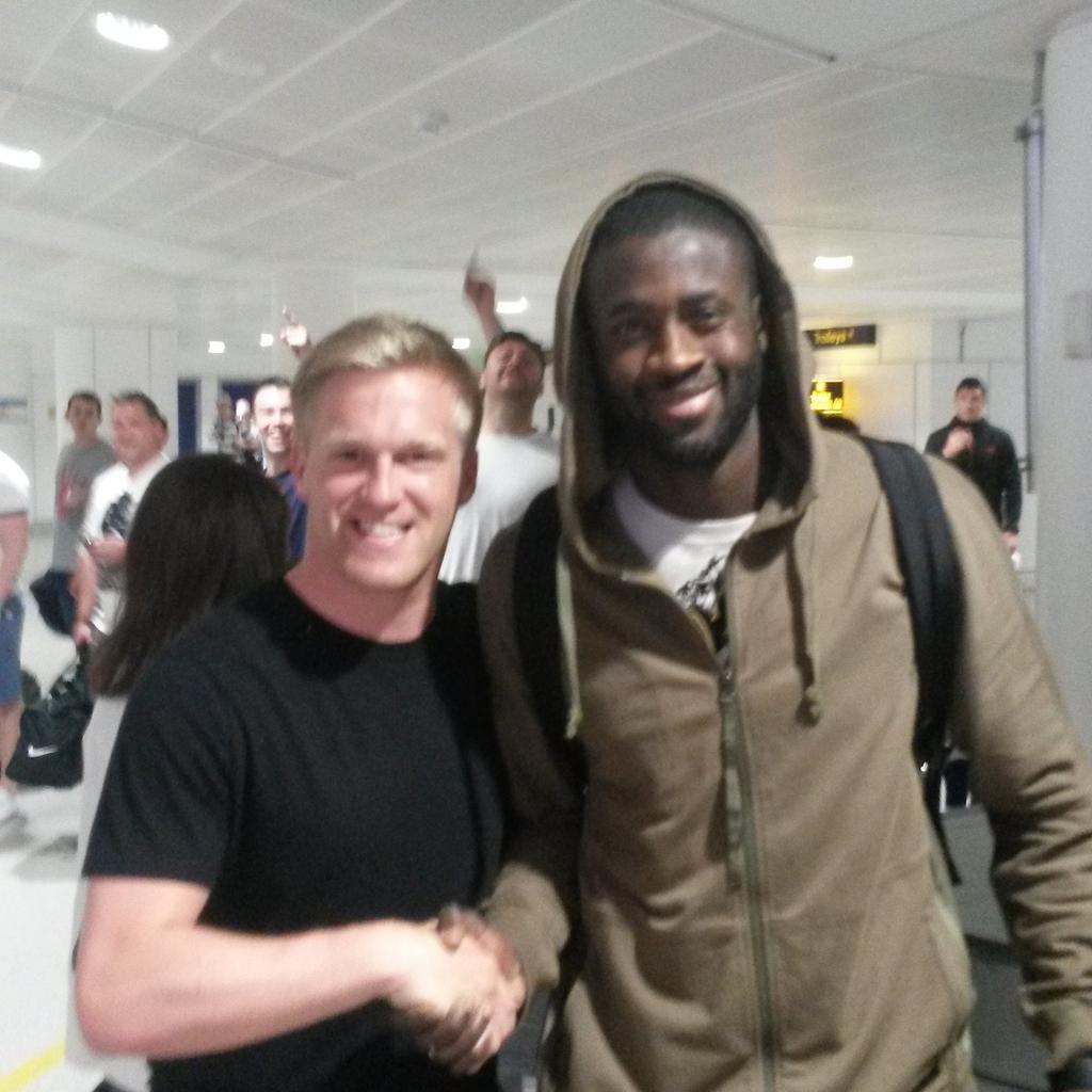 Hey <a href="/SkySportsNewsHQ/">Sky Sports News</a> any news yet on my mate Yaya moving to PSG? <a href="/MCFC/">Now @ManCity</a>