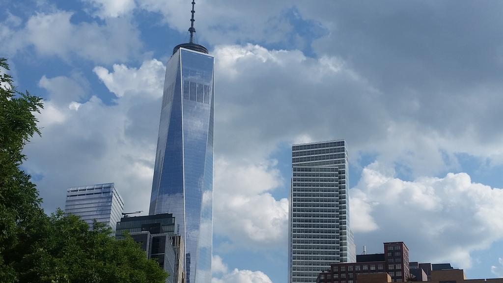 SilverPoses's tweet photo. The new World Trade Center.  I love nyc.  I'm here for another 2 weeks!  #blessed #NYC #worldtradecenter #summerinny http://t.co/D26Fa64JNG