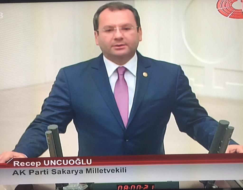 Türkiye Büyük Millet Meclisi 25.Dönem Milletvekili Andiçme töreninde Sakarya olarak 8 saat sonra yeminlerimizi ettik.