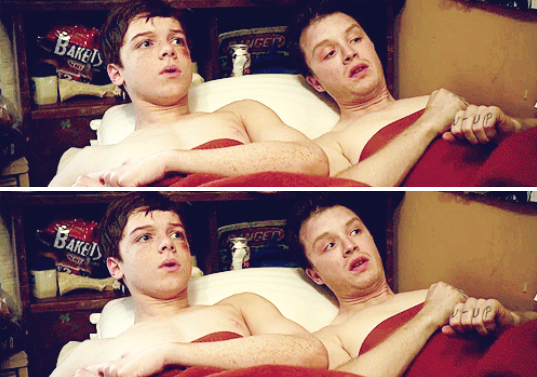 elysianhobie's tweet photo. #senonseguishameless  non capirai mai quei scleri  per questa scena http://t.co/Huvp0ktoAh