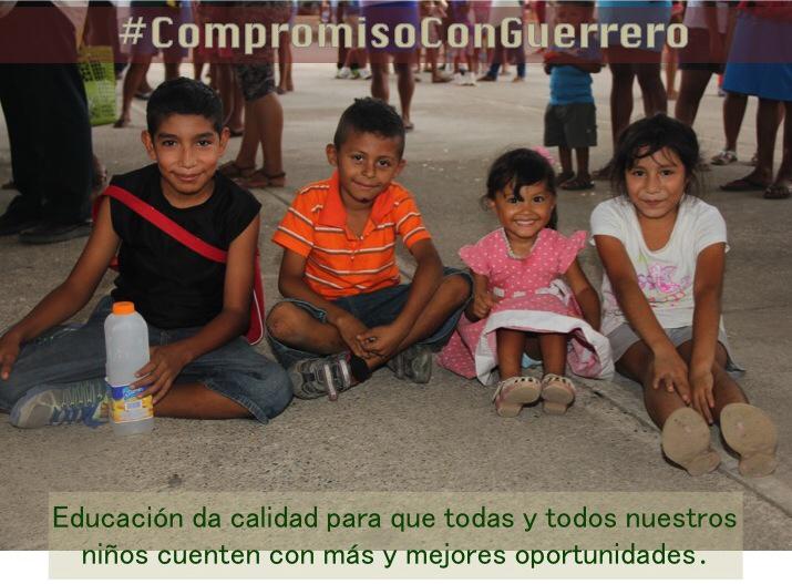 HectorAstudillo's tweet photo. Mi #CompromisoConGuerrero es mejorar las condiciones educativas para generar mejores oportunidades para el futuro. http://t.co/eXhCGPUUPZ