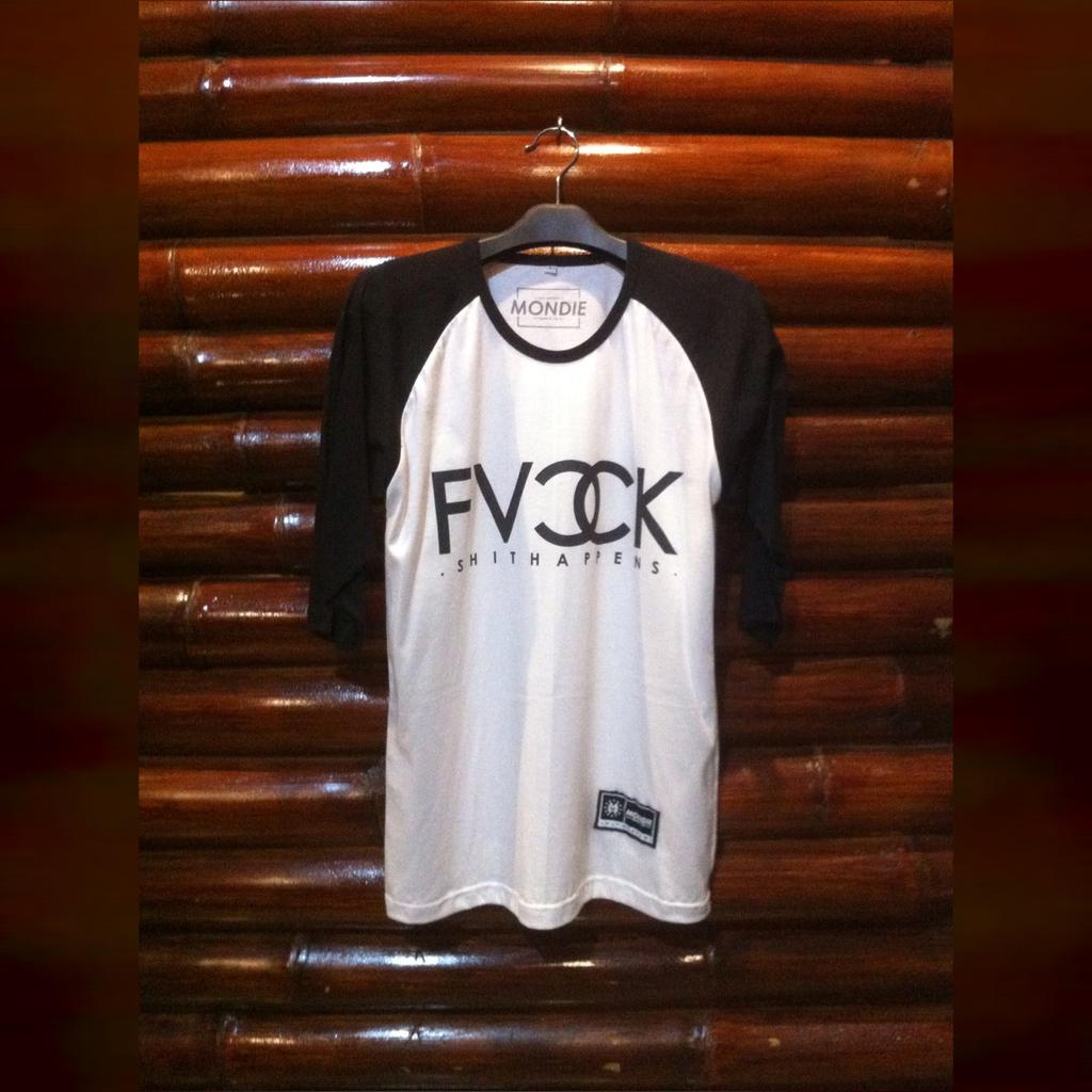 IDR : 120K 
Available size : M - L - XL 
For More Info &amp; Order 
SMS Text : 081213743993