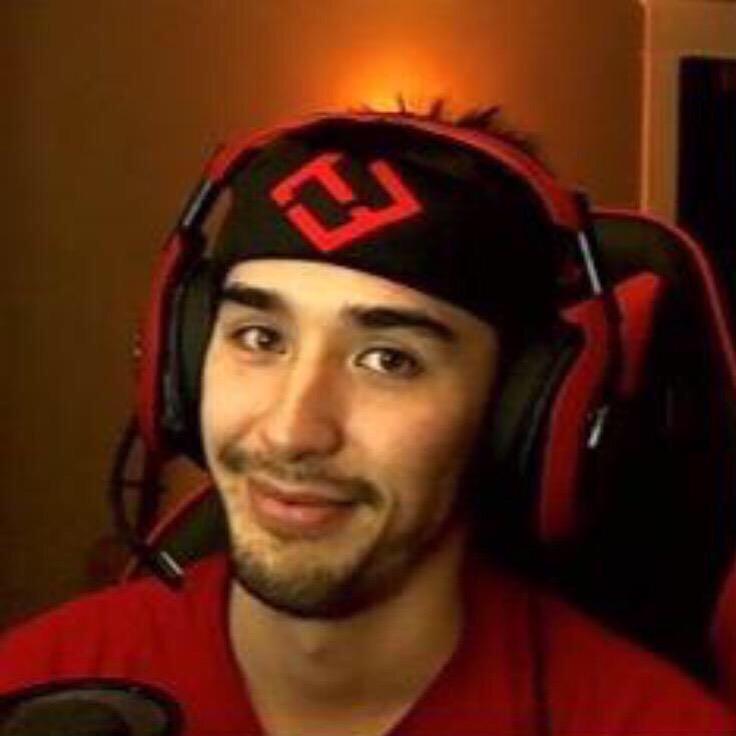 DregsPromise's tweet photo. My face when I realize I haven't tweeted in awhile @tripleWRECK http://t.co/JhLbVY7uPK