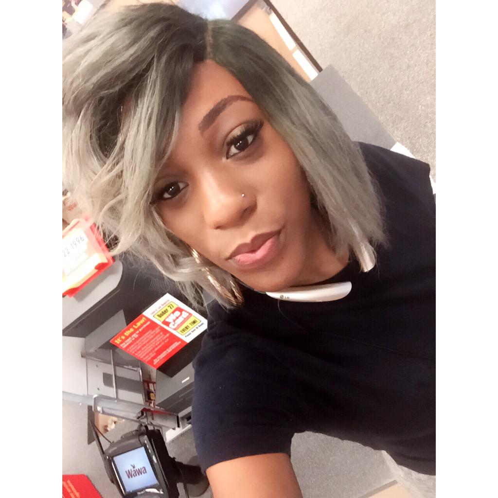 simpleesukie's tweet photo. When uu feeling your grey😌 http://t.co/FpfVM9NuBq