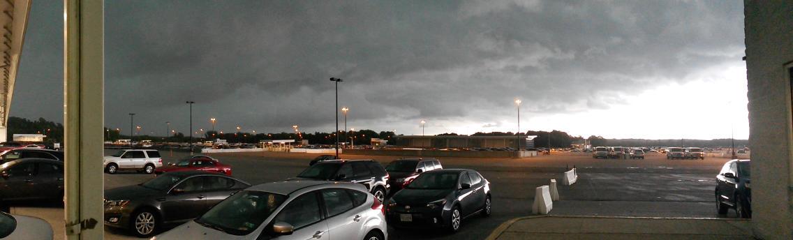 ABGBWI's tweet photo. Hunkering down @ABGBWI  severe storms . Stay safe everyone #baltimore #bwi http://t.co/mvlYnrXoJ1