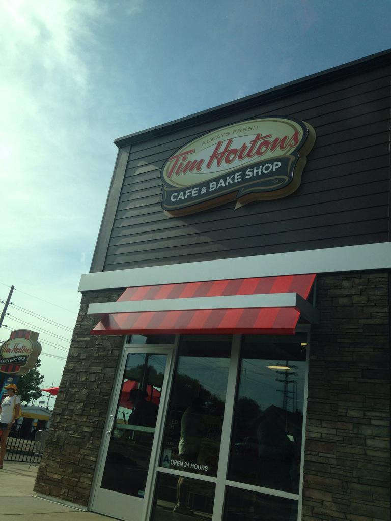 STL_Donuts's tweet photo. Checkin' out these new donuts @timhortonsstl http://t.co/2cY7nRmjfu