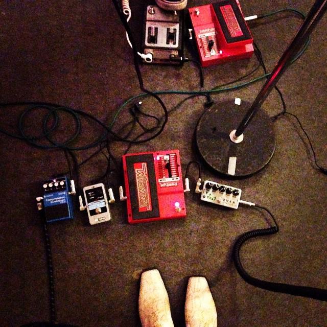 ParisInstagram's tweet photo. ✌🏼🌛 #bonnenuit #goodnight #rehearsal #band #gig #normaville  #whammy #fuzzmachine #holygra… http://t.co/InLjqFeljl http://t.co/sU8rY1qstL