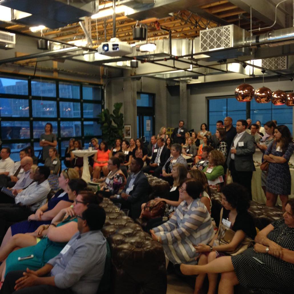 workdesignmag's tweet photo. Braving the storm to talk #billiondollarworkplaces @WeWorkDC #wdmdc #dctech #workdesigntalks http://t.co/d9xkhdEGEi