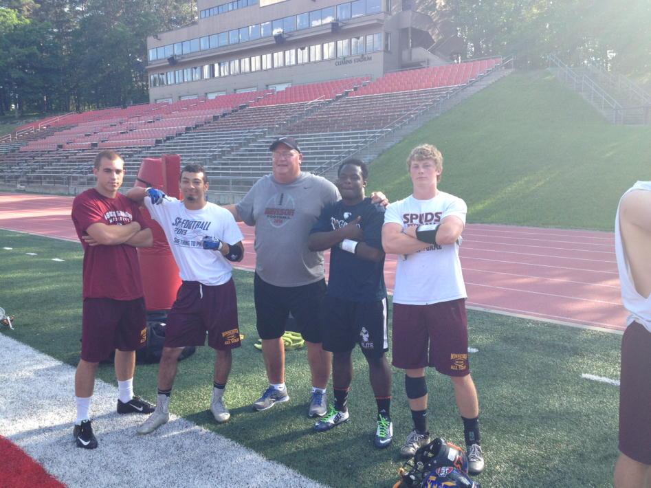 Jay DeCann tweet media