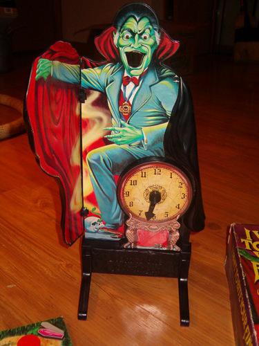 AndrewTarpey's tweet photo. @tufnell225 Remember This One Mate? I've Got This But I Think My Fangs Are Dried Out Now After All The Years. http://t.co/OvdDGODipj
