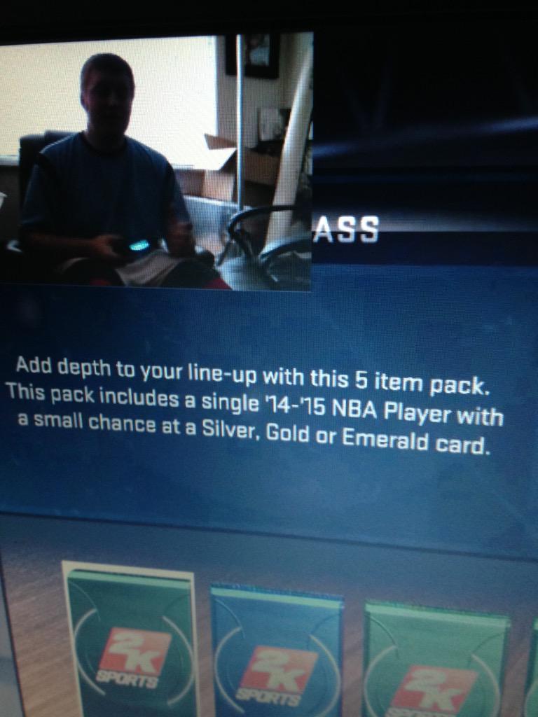 VeruhDoe's tweet photo. Something is inappropriate here @TwoBrosGaming http://t.co/XYgLkwl0eZ