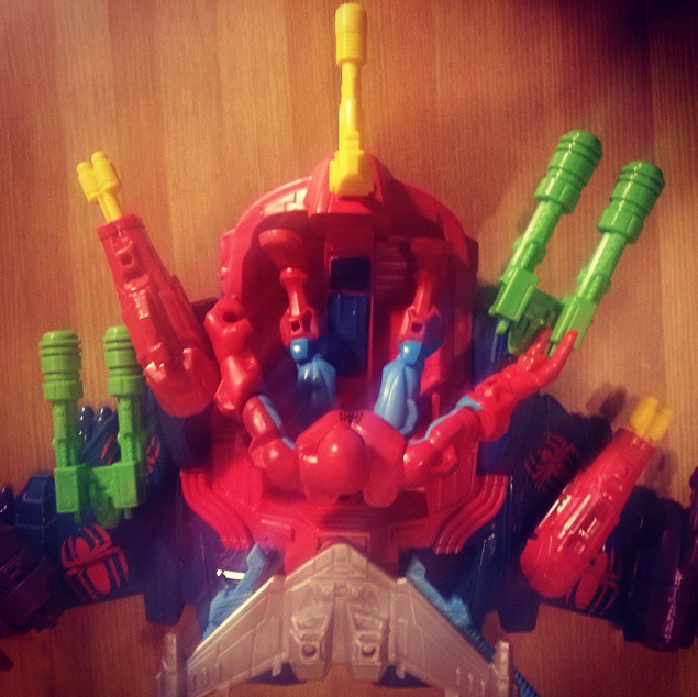 ToyBuddies's tweet photo. #SpiderMan #SkyCrawler See it https://t.co/WY6wjKvMK9 #marvel #toy #toys #actionfigure #avengers #mashup #superhero http://t.co/3T5BQCiNaj