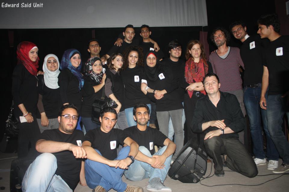 aaburayya's tweet photo. #NewOldHeader for old days' sake... http://t.co/Ic7087XLHq