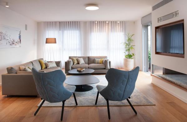 A Renovated Family Apartment in Tel Aviv bit.ly/1J3fj0R