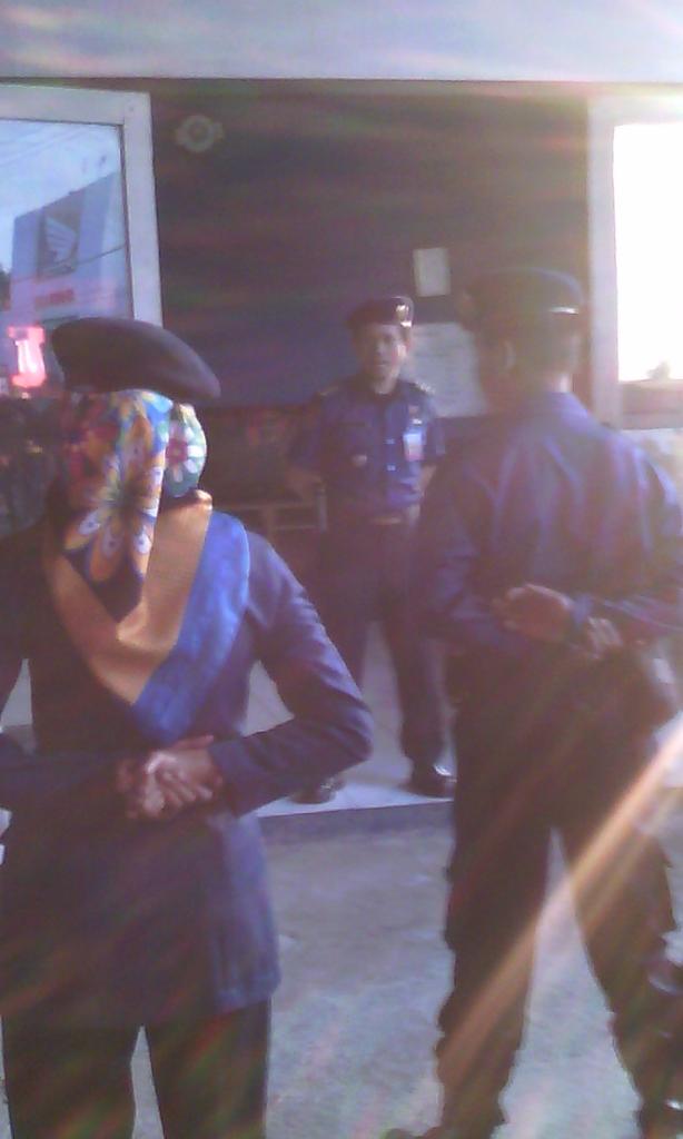 Sinarmu beri kami kekuatan #disiplin #apelpagi d mako Damkar. <a href="/d_cafepur/">Budi Sugiharto</a> <a href="/Kaharti_PWK/">kaharti.purwakarta</a> @bkdpurwakarta <a href="/DediMulyadi71/">Kang Dedi Mulyadi</a>