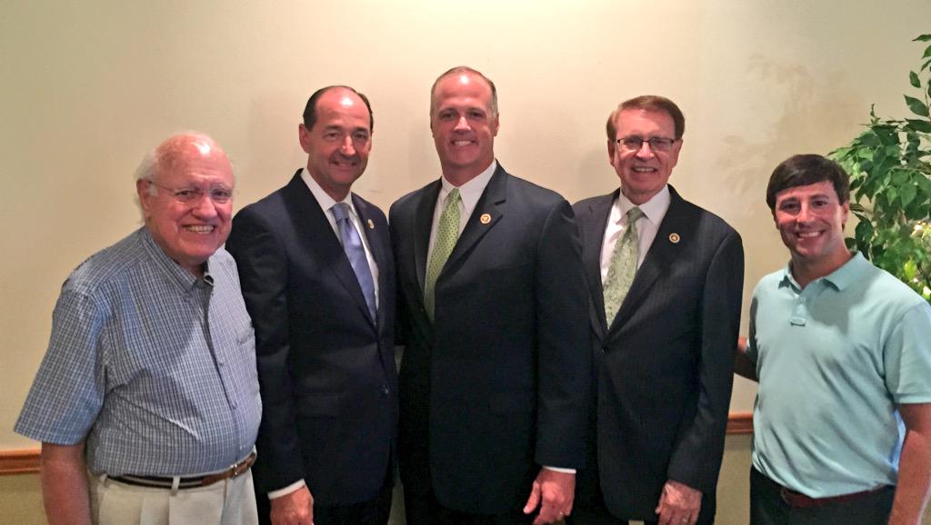 VoteKYHouseDems's tweet photo. Many supporting @RepRussMeyer in Nicholasville tonight, saluting his work for the people of Jessamine Co! #KeepKYBlue http://t.co/hwLh1JaLYK