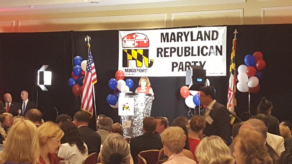 VGDirector's tweet image. Chairman @DianaWaterman rockin' the @mdreps dinner. Trump to speak soon. #HoganStrong