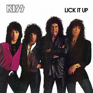 vinnievincent52's tweet photo. Biggest selling Kiss album in the non-make up era thanks to my talent &amp; songwriting credibility  
#kisstory #LickItUp http://t.co/GX7Fd7wGWO