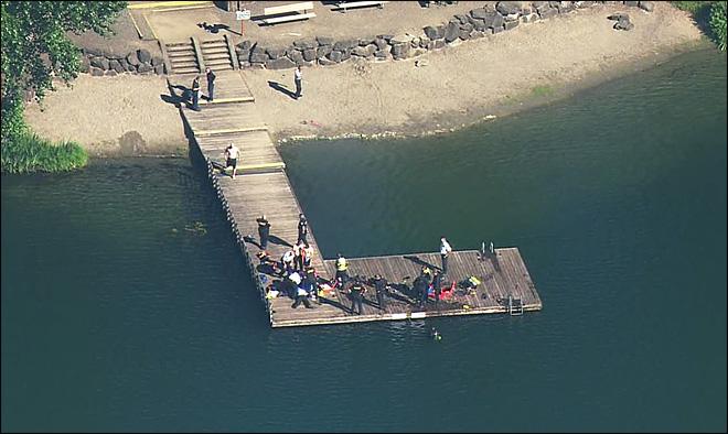 komonews's tweet photo. UPDATE: Teen boy pulled unconscious from Lake Wilderness. More>> http://t.co/qBbhZArzkB http://t.co/gpEvm97FJU