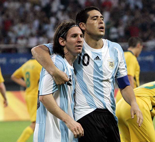 FutboolFichajes's tweet photo. ESTA IMAGEN ES FÚTBOL EN ESTADO PURO...

FELIZ CUMPLEAÑOS,
LIONEL - ROMÁN http://t.co/plEyL2clGD