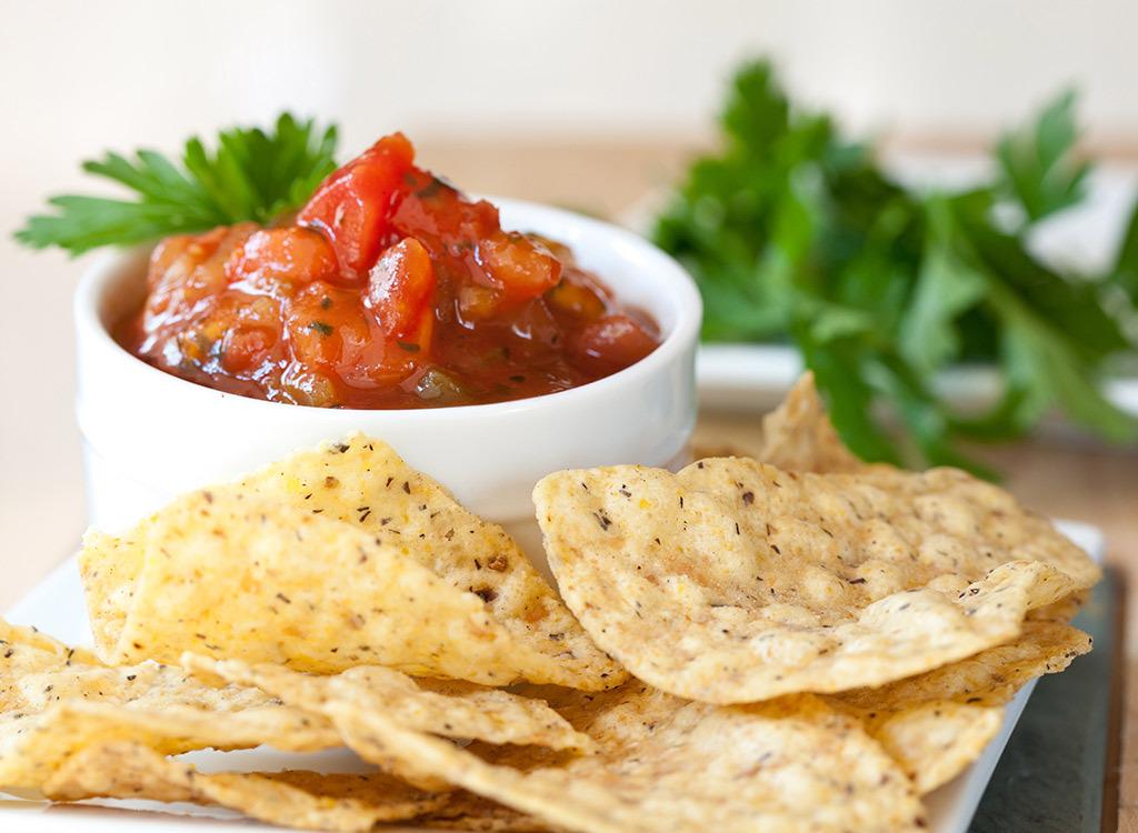 EatThisNotThat's tweet image. Lose 5 pounds per month when you follow tip #3: bit.ly/1CmVMBX