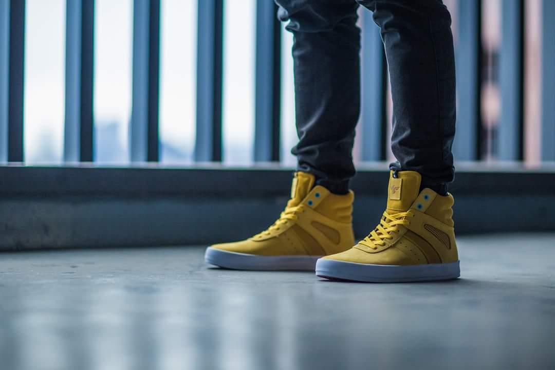 LExumOnTV's tweet photo. Thank U For The SunShine In My LIFE....@NYLONGuysMag @CreativeRec @CreativeRecUK #MORETTI #HandsomFied #SunShineSteps http://t.co/vesKGykPl2