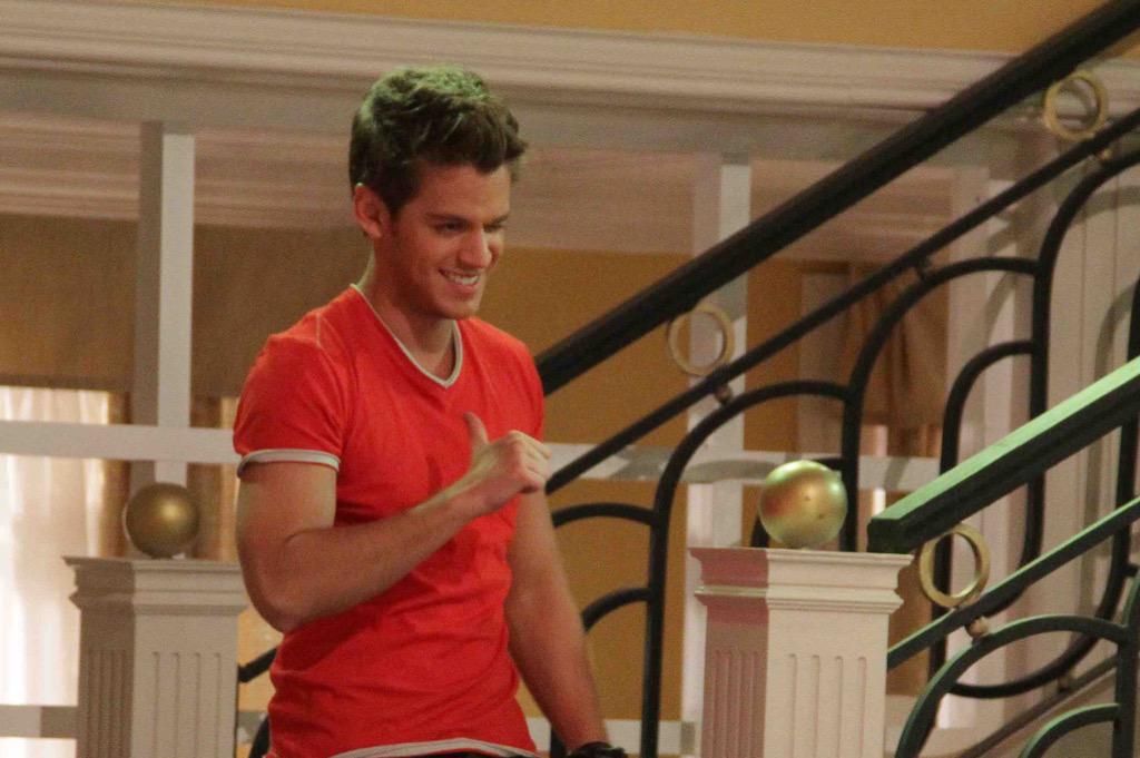 nandolascurain1's tweet photo. #MiCorazonEsTuyo mejor novela #KCAMexico 😎 o no, #nandolovers? RT si estas conmigo http://t.co/O6C41IMcsS