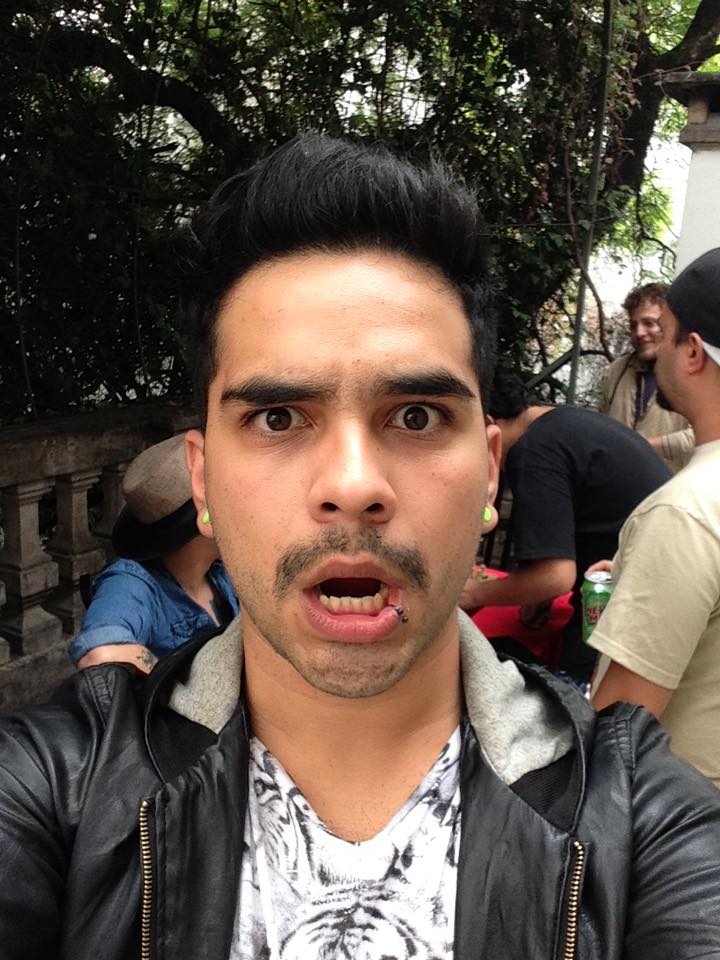 GerryNadamas's tweet photo. Los hombres con bigote somos más chidos. http://t.co/ltu9DDuwz4