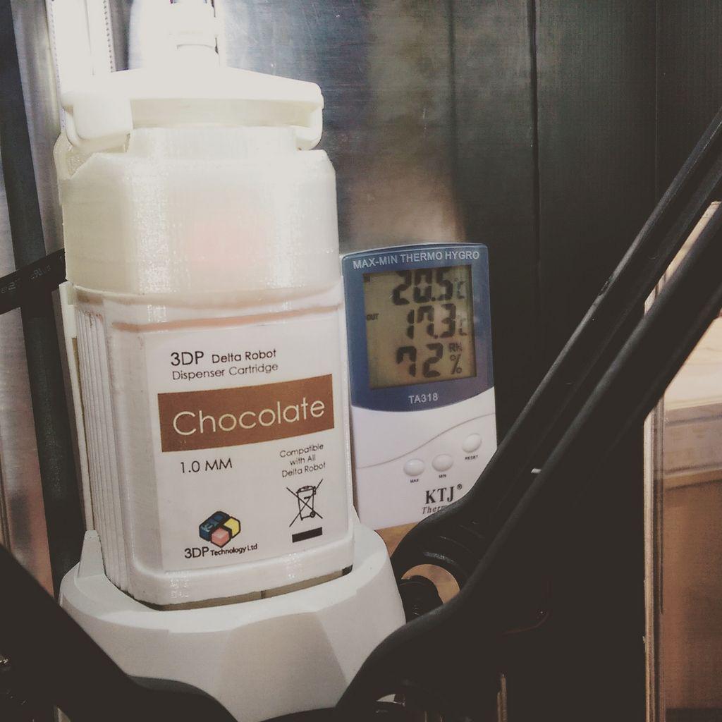 3DP_TechGroup's tweet photo. #Chocolate #3DPrinter cartridge. #3dprinting #startup #3DPtech http://t.co/puBbbwqzTL