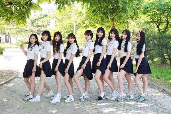 おぉ となる動画 Auf Twitter 韓国 ロシア アメリカ 日本 の女子大生 海外に留学しよっかなw T Co Sz5fpoq0xh おぉ となる動画 Auf Twitter 韓国 ロシア アメリカ 日本 の女子大生 海外に留学しよっかなw T Co Sz5fpoq0xh