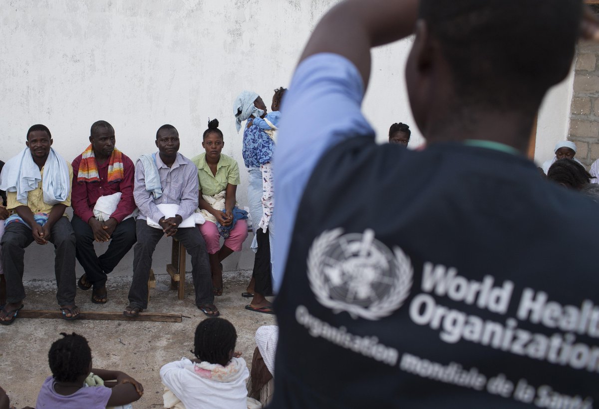 WHO's tweet image. Do you want to work for WHO? Take part on the Global Careers Fair on 25 June. 
Join the team goo.gl/gwaaAC