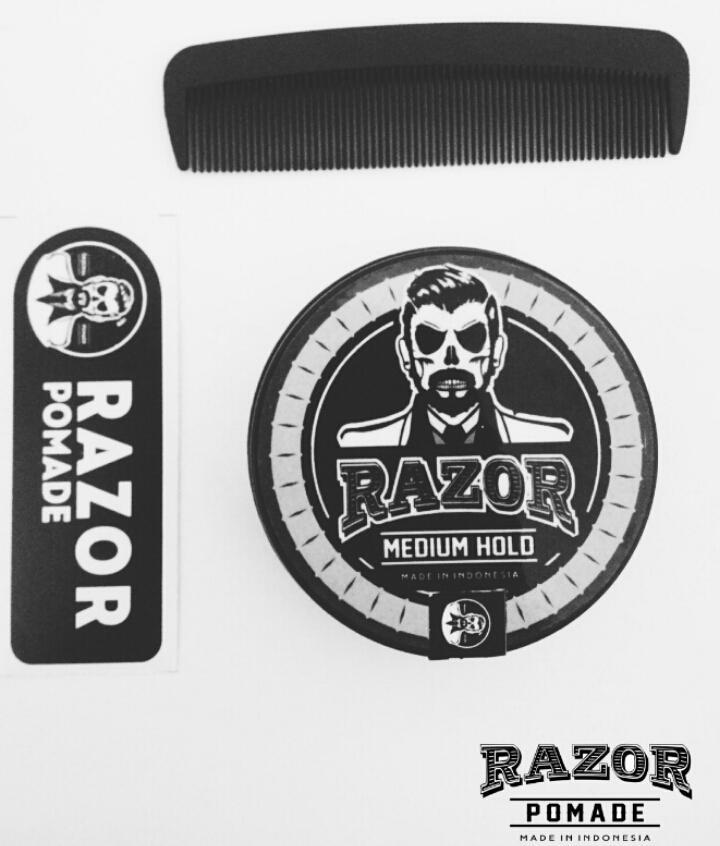 RazorPomade's tweet photo. Free pocket comb and stiker every purchase ! http://t.co/FGcH07Gegs