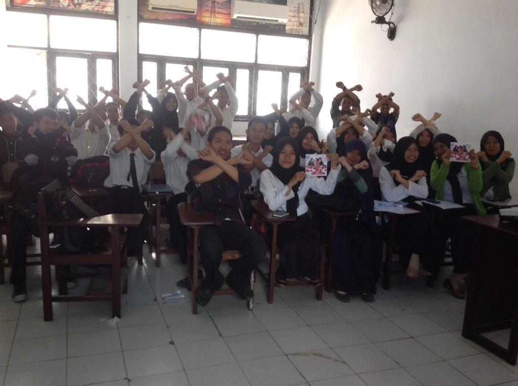 WAW!!! awesome, thank u so much #JadsHolic Makassar!❤️ #XFactorID #XFactorIndonesia