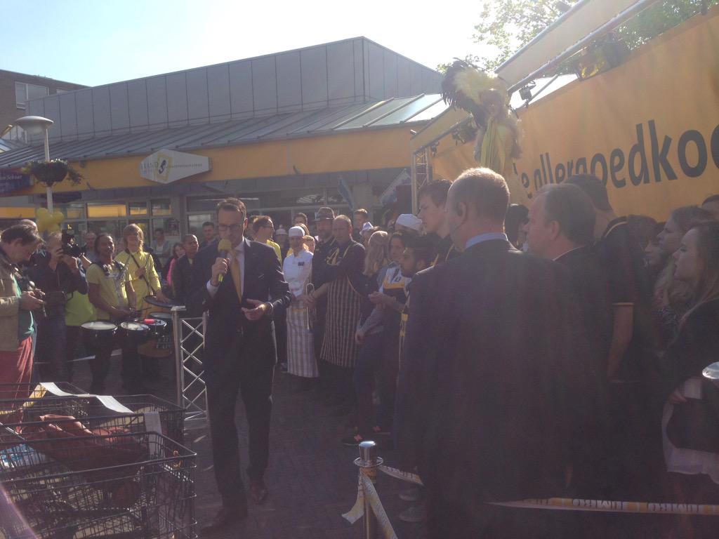Ontzettend geslaagde verbouwing naar <a href="/JumboSupermarkt/">Jumbo Supermarkten</a> van harte <a href="/WintenBrink/">Edwin ten Brink</a> en het complete <a href="/TenBrinkFood/">Ten Brink Food</a> team
