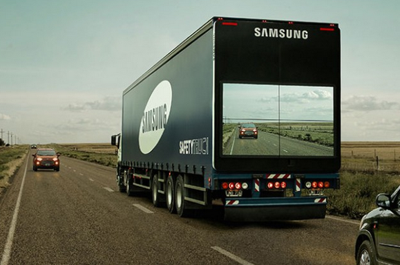 yourbestgadgets's tweet photo. Samsung Unveils 'See-Through' Safety Trucks
http://t.co/w8oy19SA56 http://t.co/StJcv070d3
