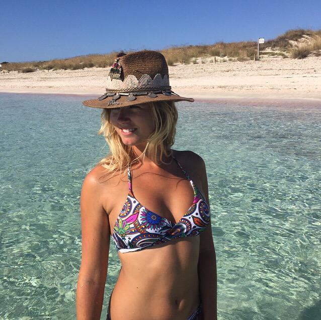 SalinaSailing's tweet photo. Beach Lover 🌴 @emonkibiza http://t.co/sqRsgDmsvL