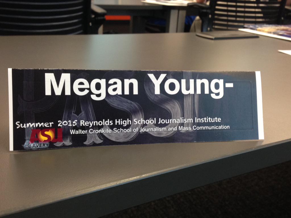 myoungblood2010's tweet photo. This is what happens when your name is too fat for the table tent! #ASNEChat http://t.co/PajHg7TiTh