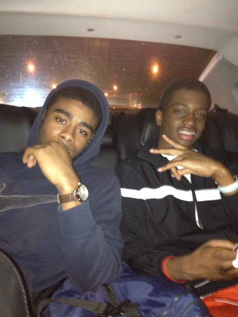 lovefloooo's tweet photo. @ke_flocka I hate Yall 😂😂😂 http://t.co/IPajVHhIfI