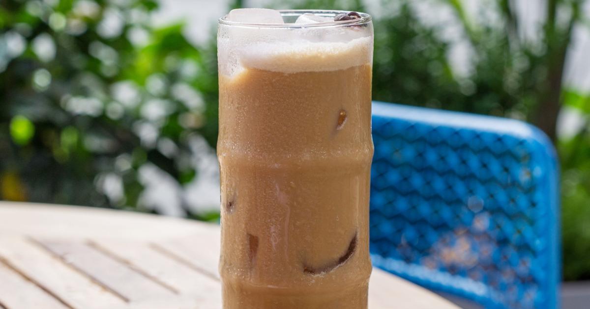 NYMag's tweet photo. 13 creative iced-coffee drinks you need to check out this summer: http://t.co/NH8uvr460d http://t.co/8enuv5Ihbf
