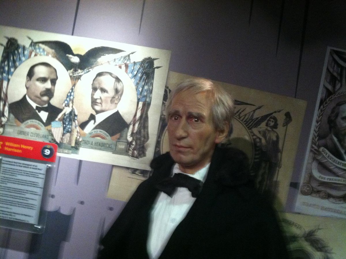 PaytonfryJ's tweet photo. This guy is made of wax http://t.co/IVhEQB1KdV