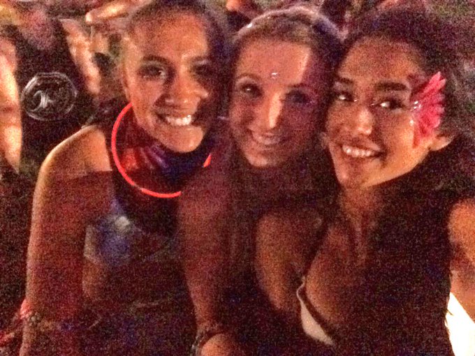Rachel &amp; Kaelyn , a couple of my saviors at edc 💘🌻 http://t.co/DBmENoHhsQ