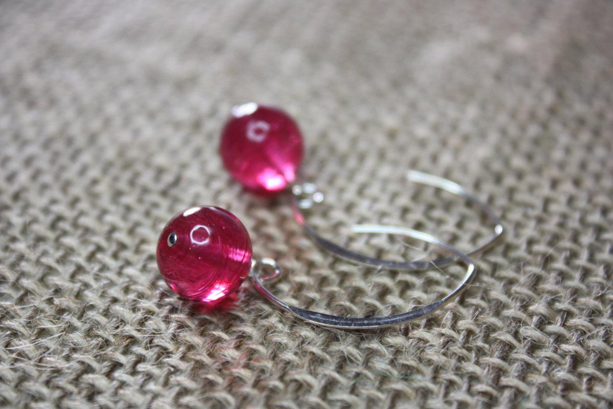 CatillaJewelry's tweet image. Strawberry Authentic Murano Glass Silver Earrings, Authentic Furnace Beads, … etsy.com/listing/202066… #Etsy #Catilla