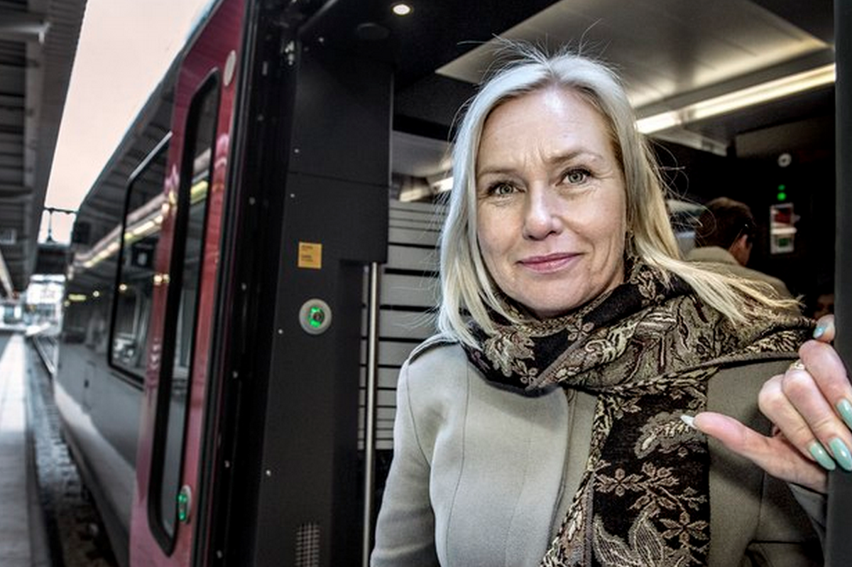 Sveriges första mack utan bensin invigs i dag svd.se/sveriges-forst… #svdhållbart