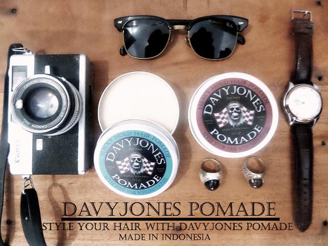 #Pomade organik dengan 2 variant, slicky hold &amp; heavy hold, style your hair with davyjones pomade. Info cek bio guys.