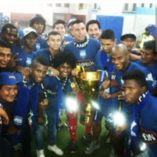 millerbolanos18's tweet photo. #inztane #bicampeones http://t.co/sqXgDVWaKv
