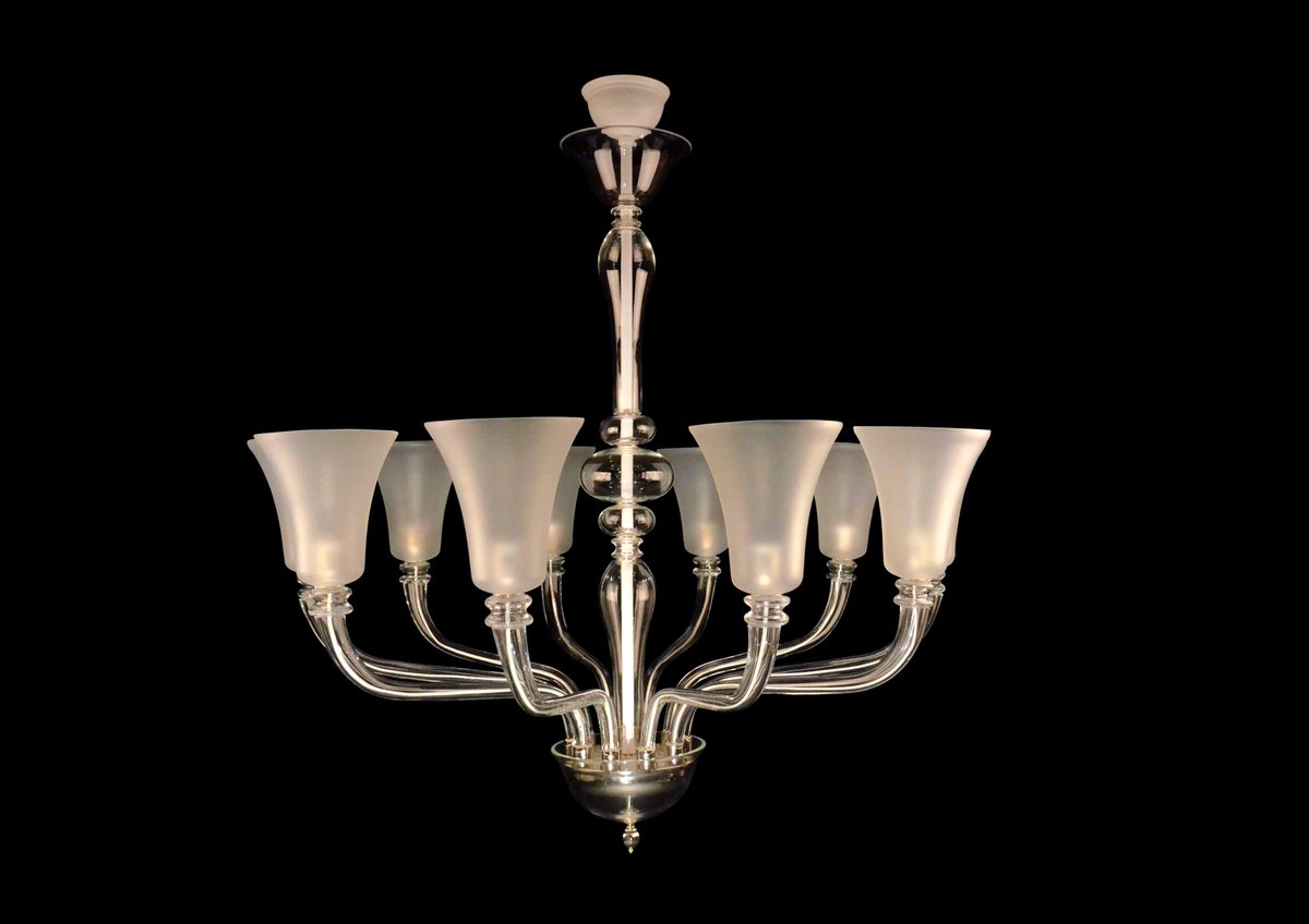 classicalc's tweet photo. This chandelier is made for the modern interior with its clean feel and seductive contours. http://t.co/oKHmyj3NAS