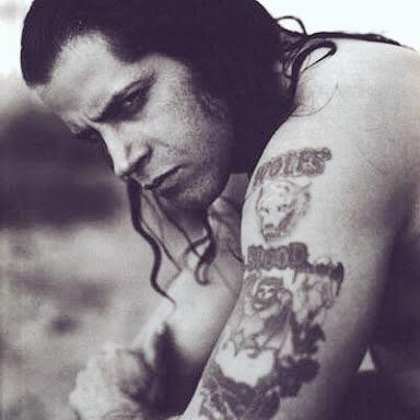    Happy birthday Glenn Danzig! ¡Feliz cumpleaños ! 