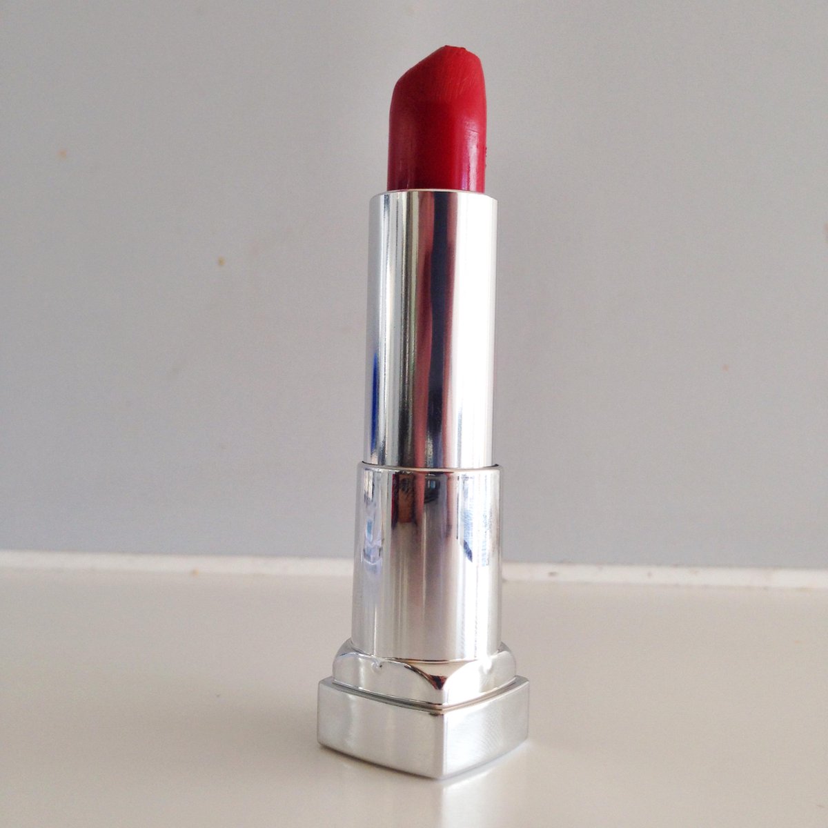 lipsticklashes9's tweet photo. #BACKLASH against #saudi censorship and torture has begun with @backlashgroup 

LIPSTICK LOVE

#FreeRaif #FreeWaleed http://t.co/l8a1Pa2Szd