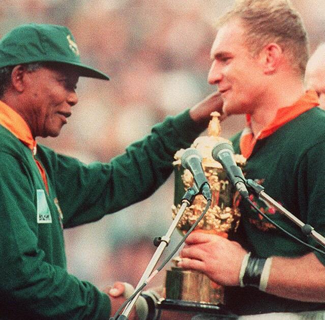 TerrasComms's tweet photo. On this day in 1995, South Africa lifted the Webb Ellis Cup for the 1st time #RWC1995. Makes us proud to be #MadeofSA http://t.co/C7F4lvk2JO
