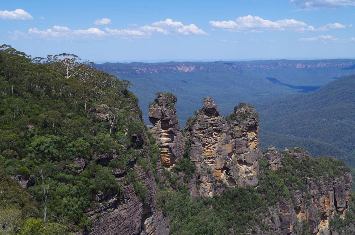 BackpackAus's tweet image. How to visit the blue mountains #backpacking #Australia

dld.bz/dHFf4
